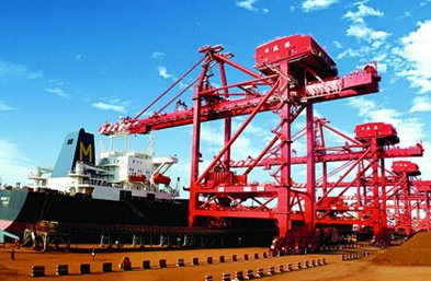為何寧波國際物流服裝進口通關一定要重視“快”？